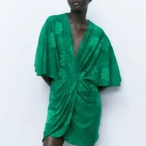 Elegant Green Floral Dress Zara